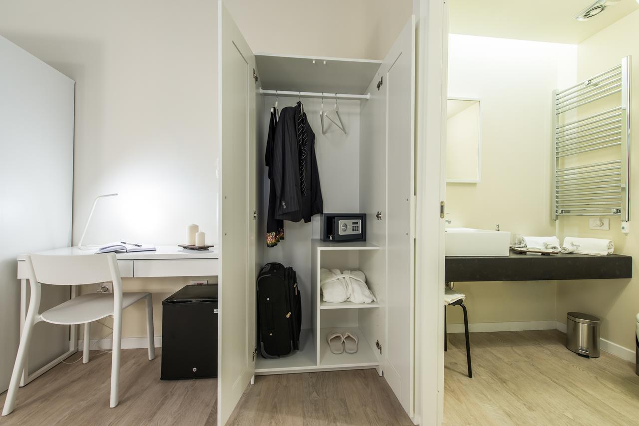 Luxuryenne Hotel Cagliari Ngoại thất bức ảnh