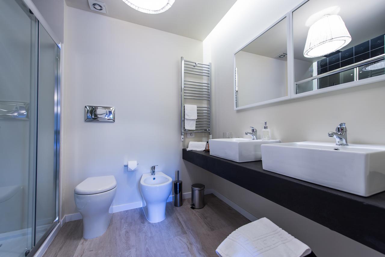 Luxuryenne Hotel Cagliari Ngoại thất bức ảnh