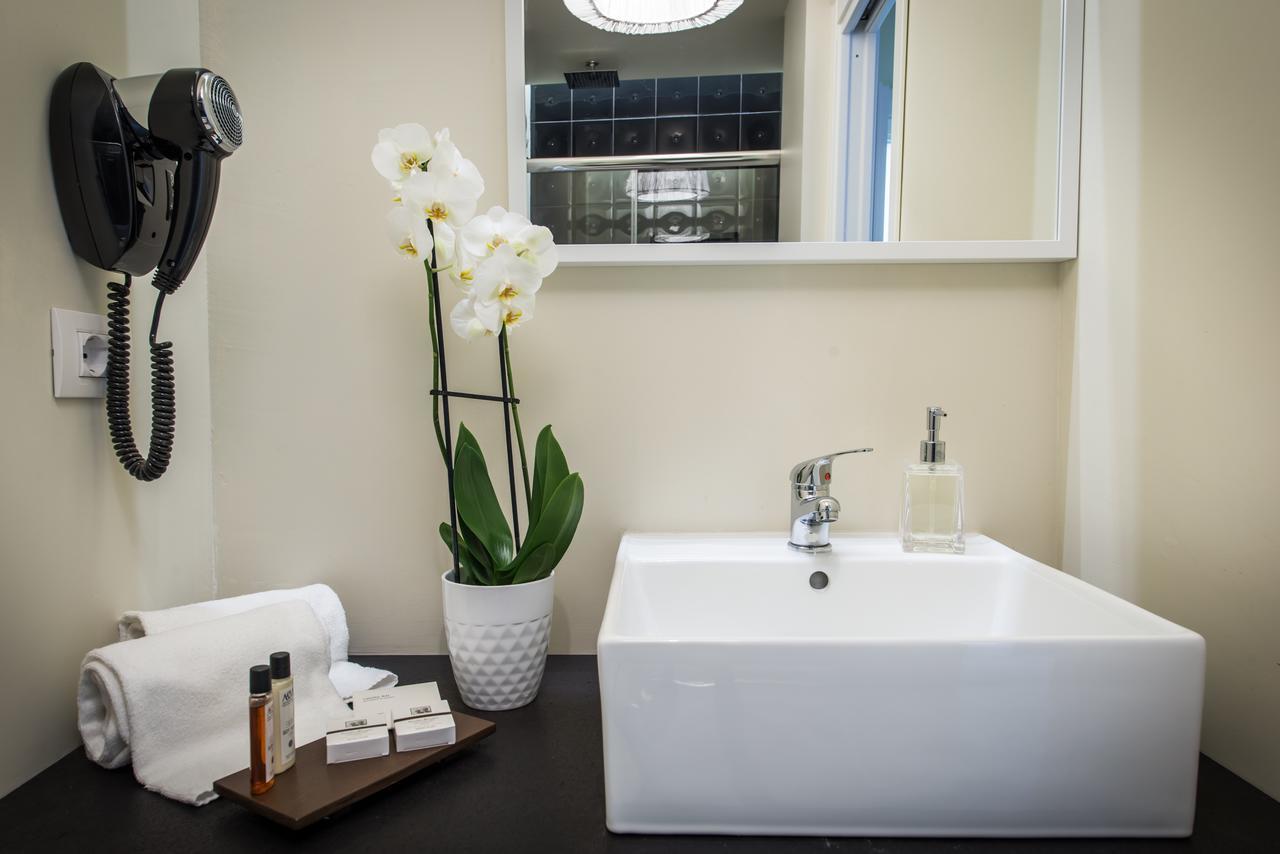 Luxuryenne Hotel Cagliari Ngoại thất bức ảnh